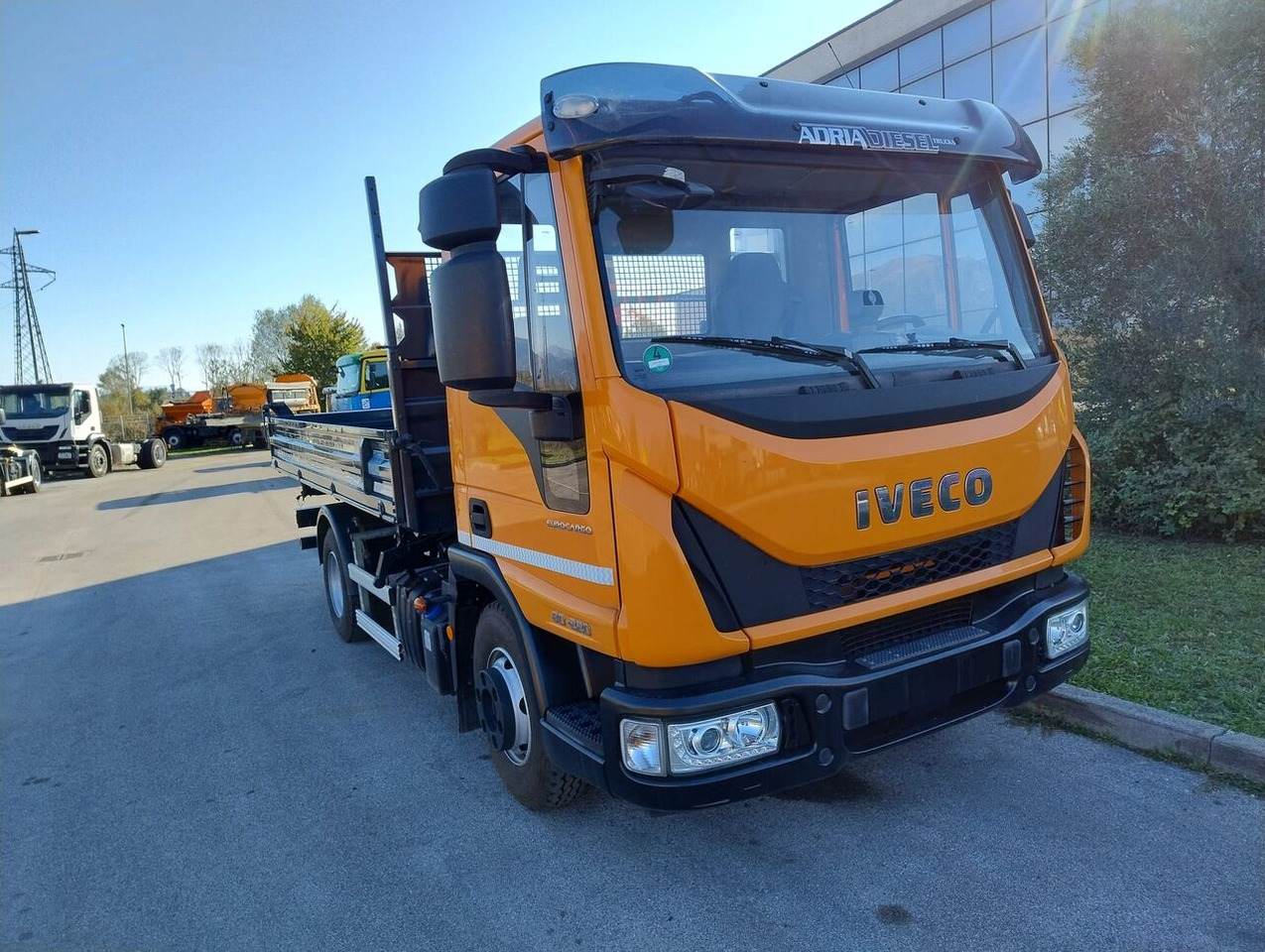 IVECO EuroCargo 80-220 - Sklápěč: obrázek 2 IVECO EuroCargo 80-220 - Sklápěč: obrázek 2