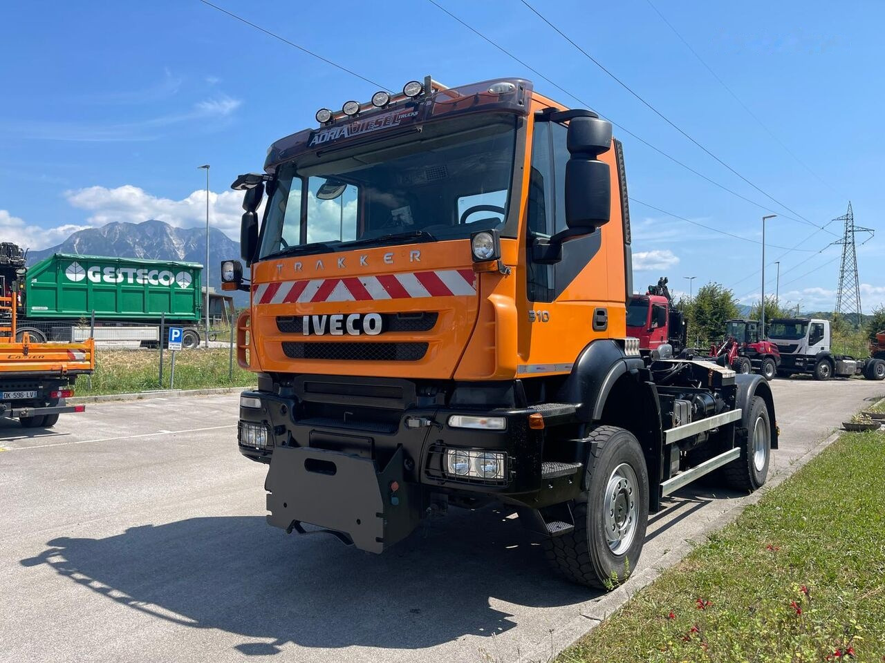 IVECO Trakker 310 AD190T31W - Hákový nosič kontejnerů, Auto s hydraulickou rukou: obrázek 2 IVECO Trakker 310 AD190T31W - Hákový nosič kontejnerů, Auto s hydraulickou rukou: obrázek 2