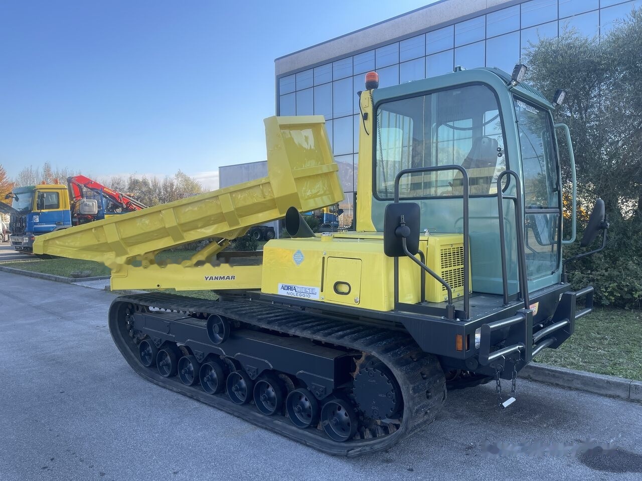 Yanmar C50 - Pásovy dampr: obrázek 1 Yanmar C50 - Pásovy dampr: obrázek 1