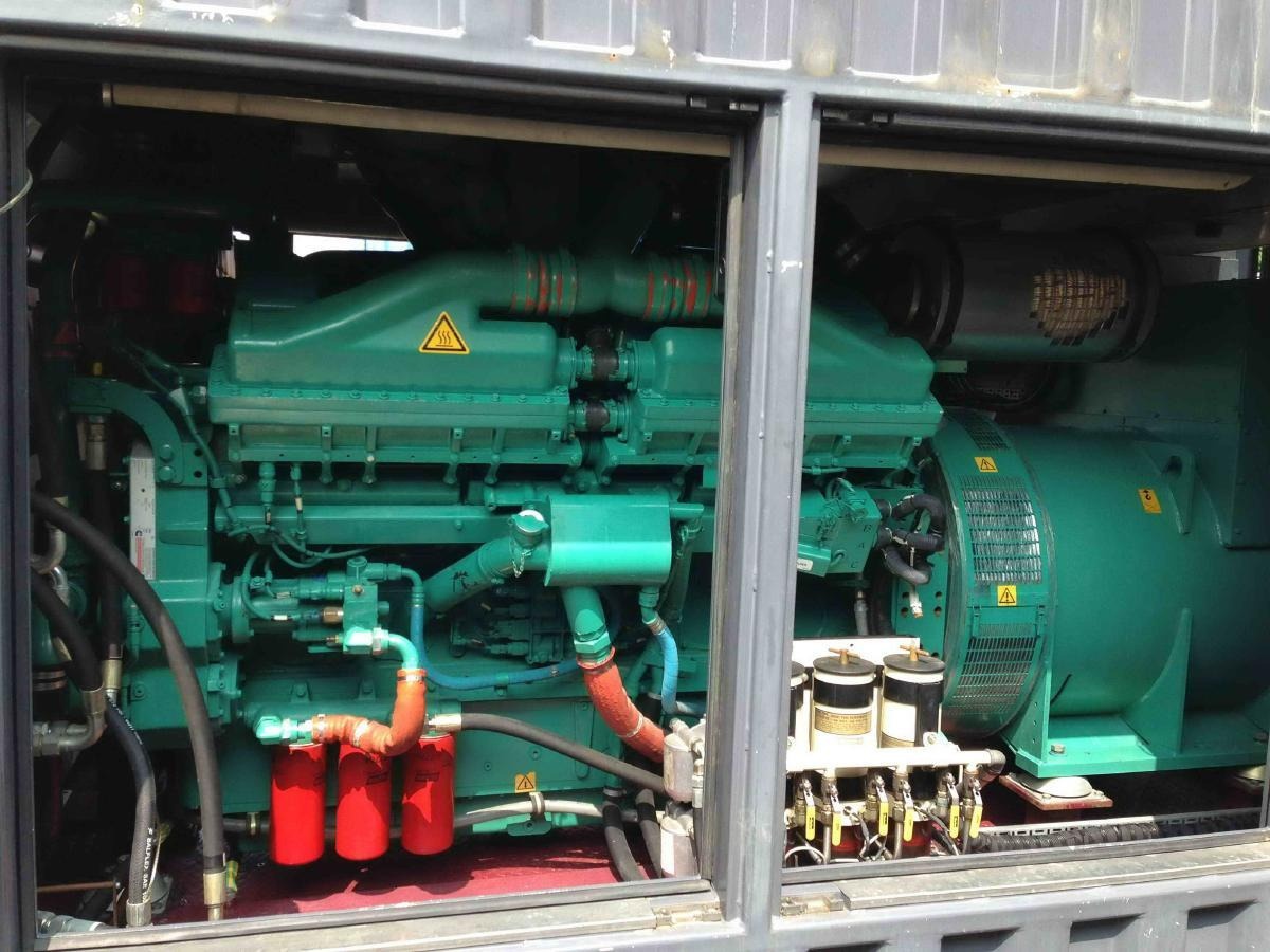 Cummins Generator 1250 KVA QSK45-G4 Engine Super silent Silent - Elektrický generátor: obrázek 3 Cummins Generator 1250 KVA QSK45-G4 Engine Super silent Silent - Elektrický generátor: obrázek 3