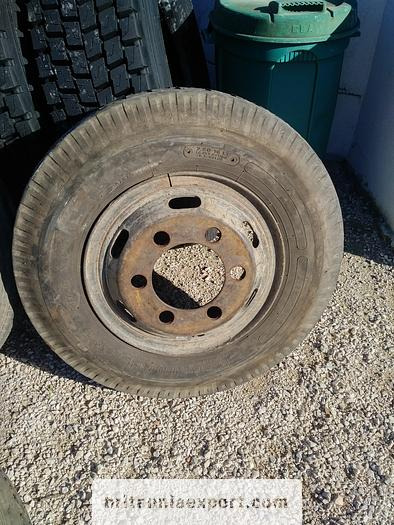 Kompletní kolo 4 x used 7.50-16 LT tyres on 6 studs rims for Toyota Dyna 300: obrázek 7