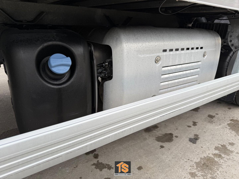 DAF LF 230 FA 12 TON - AUTOMATIC - ORIGINAL KM - TOP! - Skříňový nákladní auto: obrázek 5 DAF LF 230 FA 12 TON - AUTOMATIC - ORIGINAL KM - TOP! - Skříňový nákladní auto: obrázek 5