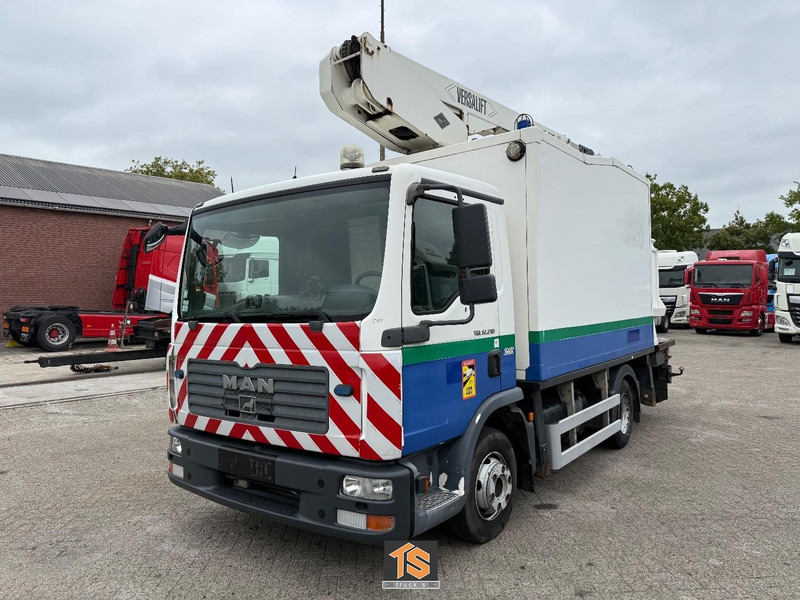 MAN TGL 12.210 EURO 5 - MANUAL - VERSALIFT VST-237-NF HEIGHT 14 M - BELGIUM TRUCK - TOP! - Nákladní auto, Auto s hydraulickou rukou: obrázek 1 MAN TGL 12.210 EURO 5 - MANUAL - VERSALIFT VST-237-NF HEIGHT 14 M - BELGIUM TRUCK - TOP! - Nákladní auto, Auto s hydraulickou rukou: obrázek 1