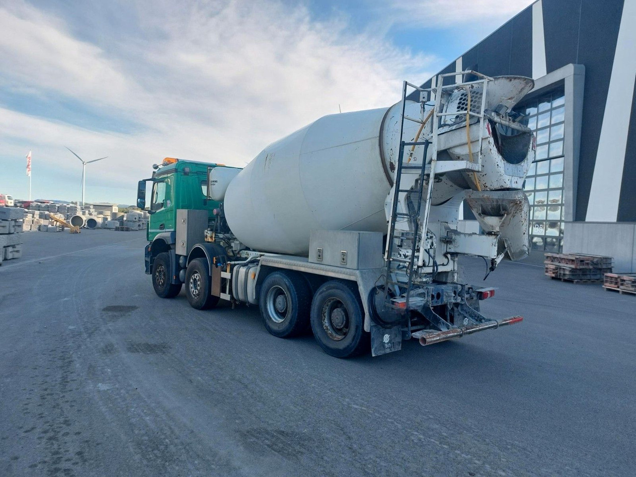 Mercedes-Benz 3246 8x4 / 9 m3 stetter - Autodomíchávač: obrázek 4 Mercedes-Benz 3246 8x4 / 9 m3 stetter - Autodomíchávač: obrázek 4