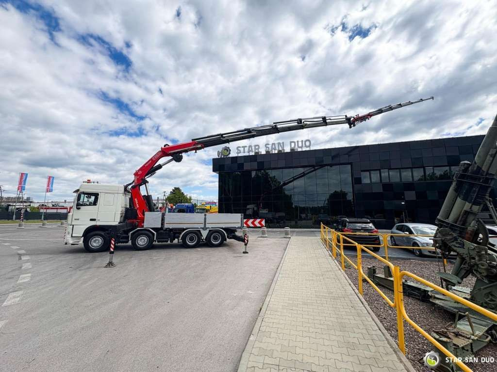 DAF XF 105.510 8x4 FASSI F800 XP Crane Fifth wheel - Auto s hydraulickou rukou: obrázek 3 DAF XF 105.510 8x4 FASSI F800 XP Crane Fifth wheel - Auto s hydraulickou rukou: obrázek 3
