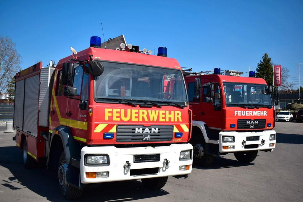MAN 4x4 Firetruck Feuerwehr DOKA Expedition Camper - Hasičský vůz: obrázek 5 MAN 4x4 Firetruck Feuerwehr DOKA Expedition Camper - Hasičský vůz: obrázek 5