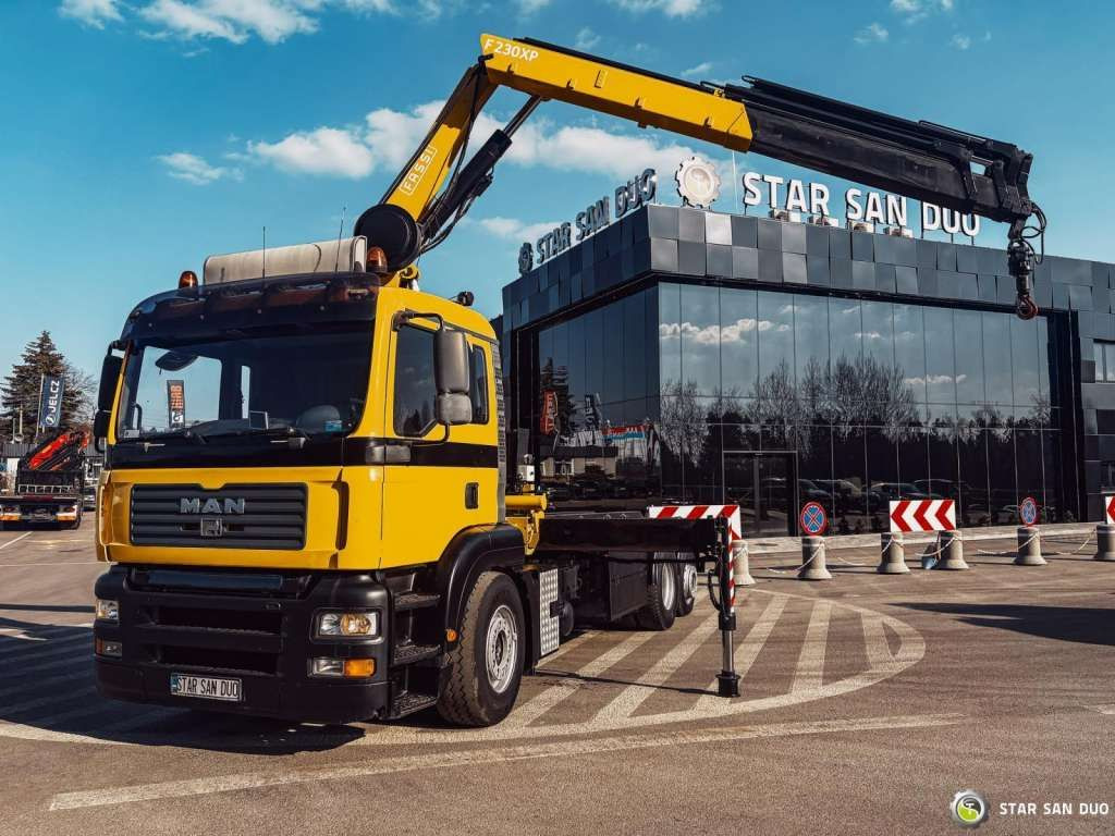 MAN TGA 18.440 6x2 FASSI F 210 A.24 Crane Rotator - Auto s hydraulickou rukou: obrázek 3 MAN TGA 18.440 6x2 FASSI F 210 A.24 Crane Rotator - Auto s hydraulickou rukou: obrázek 3