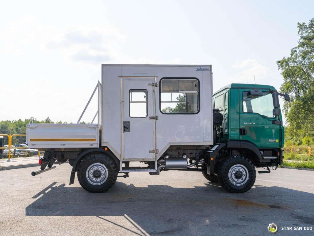 MAN TGM 13.240 4x4 BL Double Cab Camper BUS - Podvozek s kabinou: obrázek 2 MAN TGM 13.240 4x4 BL Double Cab Camper BUS - Podvozek s kabinou: obrázek 2