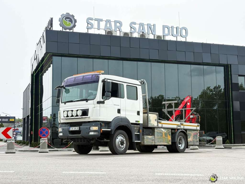 MAN TGM 13.290 4x4 FASSI F40B22 Crane Camper DOKA - Auto s hydraulickou rukou: obrázek 2 MAN TGM 13.290 4x4 FASSI F40B22 Crane Camper DOKA - Auto s hydraulickou rukou: obrázek 2