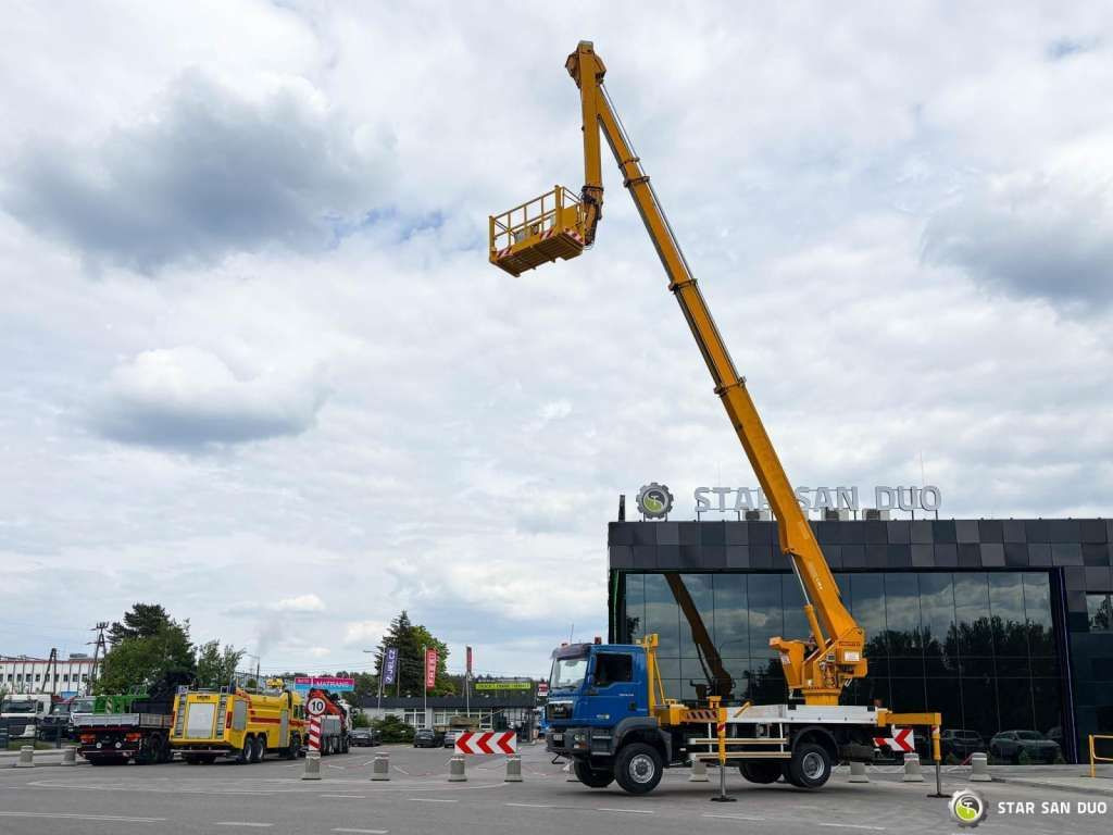 MAN TGM 18.330 4x4 MULTITEL J335 Truck Mounted Lift - Autoplošina: obrázek 5 MAN TGM 18.330 4x4 MULTITEL J335 Truck Mounted Lift - Autoplošina: obrázek 5