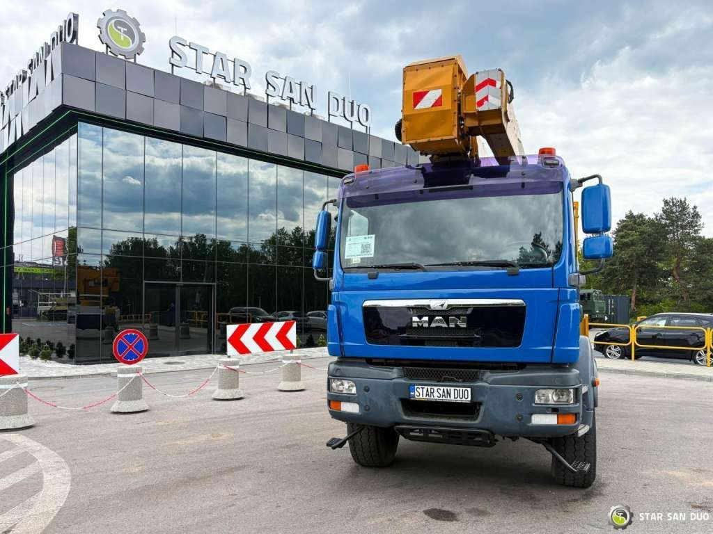 MAN TGM 18.330 4x4 MULTITEL J335 Truck Mounted Lift - Autoplošina: obrázek 4 MAN TGM 18.330 4x4 MULTITEL J335 Truck Mounted Lift - Autoplošina: obrázek 4