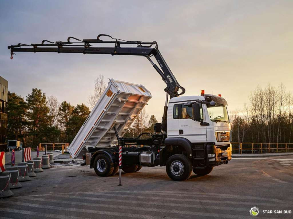 MAN TGS 18.360 4x4 HIAB 144 E-4 Crane Kipper MAN TGS 18.360 4x4 HIAB 144 E-4 Crane Kipper - Sklápěč: obrázek 3 MAN TGS 18.360 4x4 HIAB 144 E-4 Crane Kipper MAN TGS 18.360 4x4 HIAB 144 E-4 Crane Kipper - Sklápěč: obrázek 3