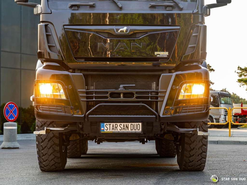 Auto s hydraulickou rukou MAN  TGS 26.420 6x6 HMF 3000 K6 Fly Jib Crane Basket: obrázek 16