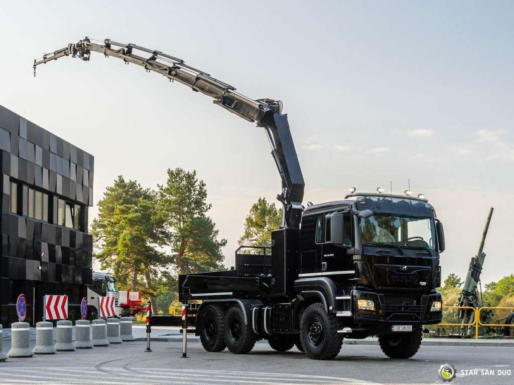 MAN TGS 26.420 6x6 HMF 3000 K6 Fly Jib Crane Basket - Auto s hydraulickou rukou: obrázek 2 MAN TGS 26.420 6x6 HMF 3000 K6 Fly Jib Crane Basket - Auto s hydraulickou rukou: obrázek 2