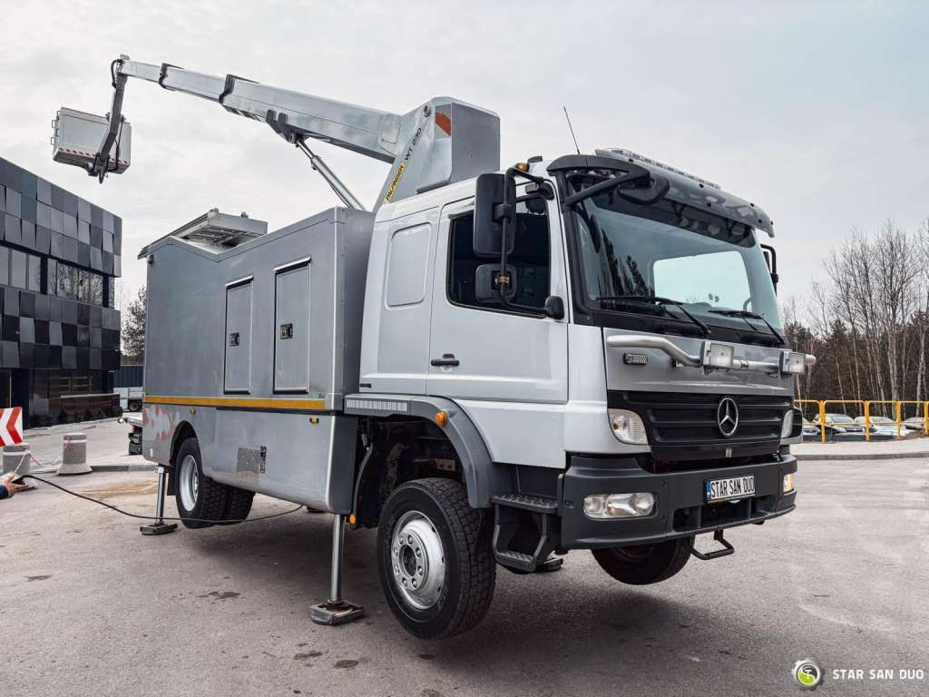 Mercedes-Benz 1529 4x4 Atego Lift Palfinger Wumag WT 230 - Autoplošina: obrázek 4 Mercedes-Benz 1529 4x4 Atego Lift Palfinger Wumag WT 230 - Autoplošina: obrázek 4