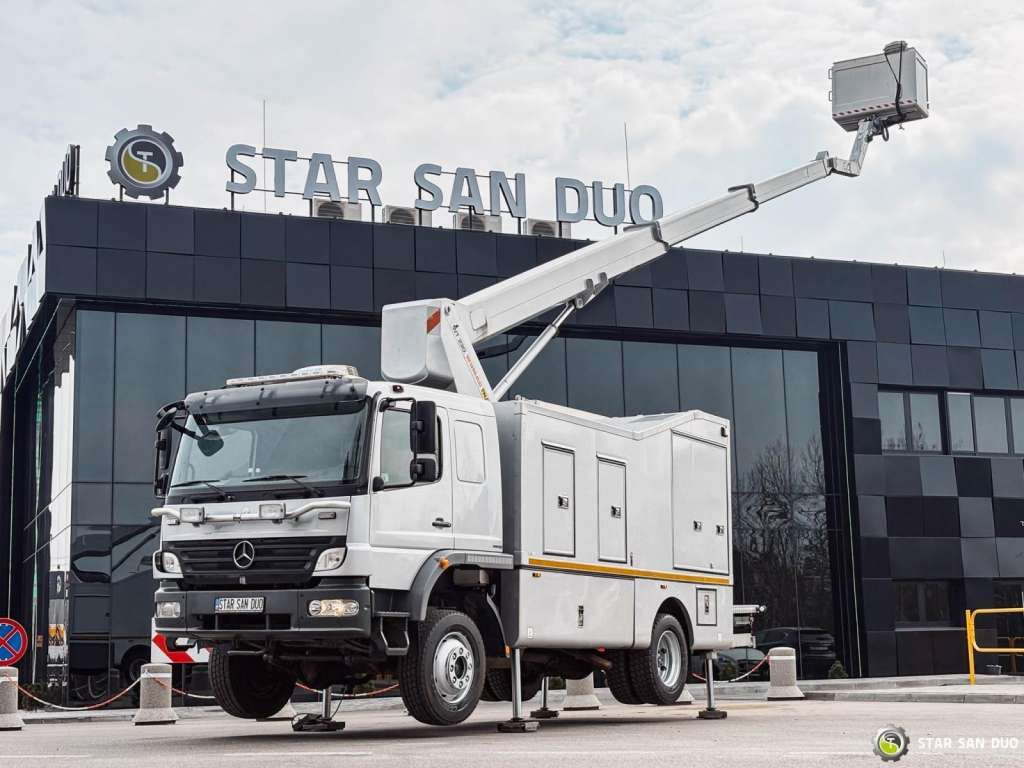 Mercedes-Benz 1529 4x4 Atego Lift Palfinger Wumag WT 230 - Autoplošina: obrázek 3 Mercedes-Benz 1529 4x4 Atego Lift Palfinger Wumag WT 230 - Autoplošina: obrázek 3