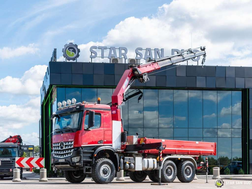 Mercedes-Benz AROCS 3345 6x6 HMF 3220 Winch Crane tipper - Auto s hydraulickou rukou: obrázek 3 Mercedes-Benz AROCS 3345 6x6 HMF 3220 Winch Crane tipper - Auto s hydraulickou rukou: obrázek 3