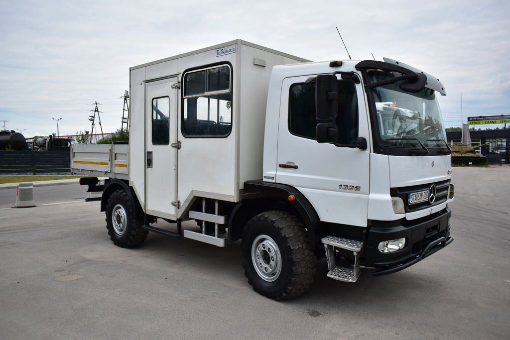 Mercedes-Benz ATEGO 1326 4x4 OFF ROAD CAMPER BUS BOX . - Skříňový nákladní auto: obrázek 1 Mercedes-Benz ATEGO 1326 4x4 OFF ROAD CAMPER BUS BOX . - Skříňový nákladní auto: obrázek 1
