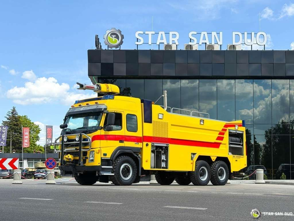 Volvo FM 460 6x6 Rosenbauer Fire Truck LSP Water Tank - Nákladní auto: obrázek 5 Volvo FM 460 6x6 Rosenbauer Fire Truck LSP Water Tank - Nákladní auto: obrázek 5