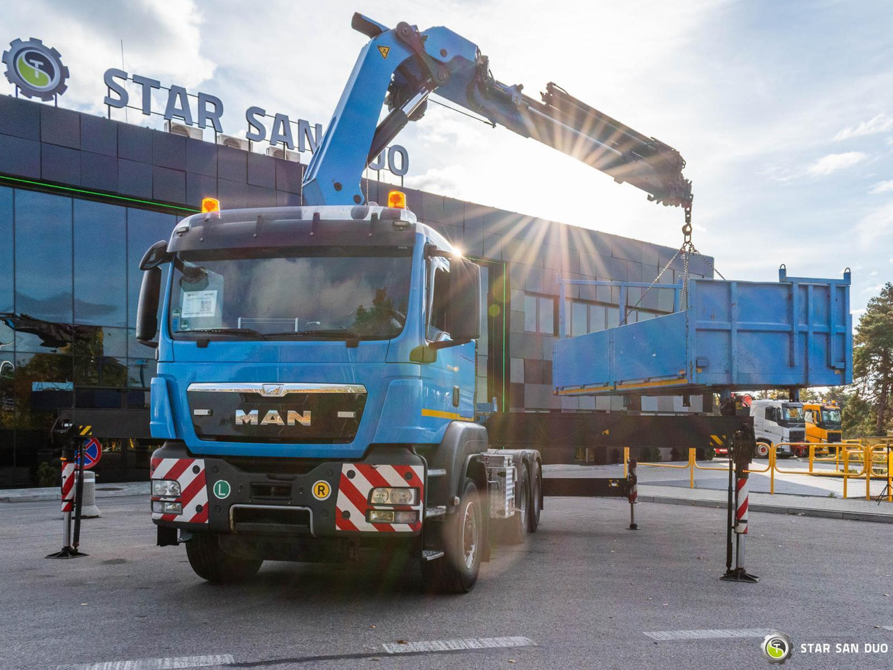 - Tahač: obrázek 3 - Tahač: obrázek 3