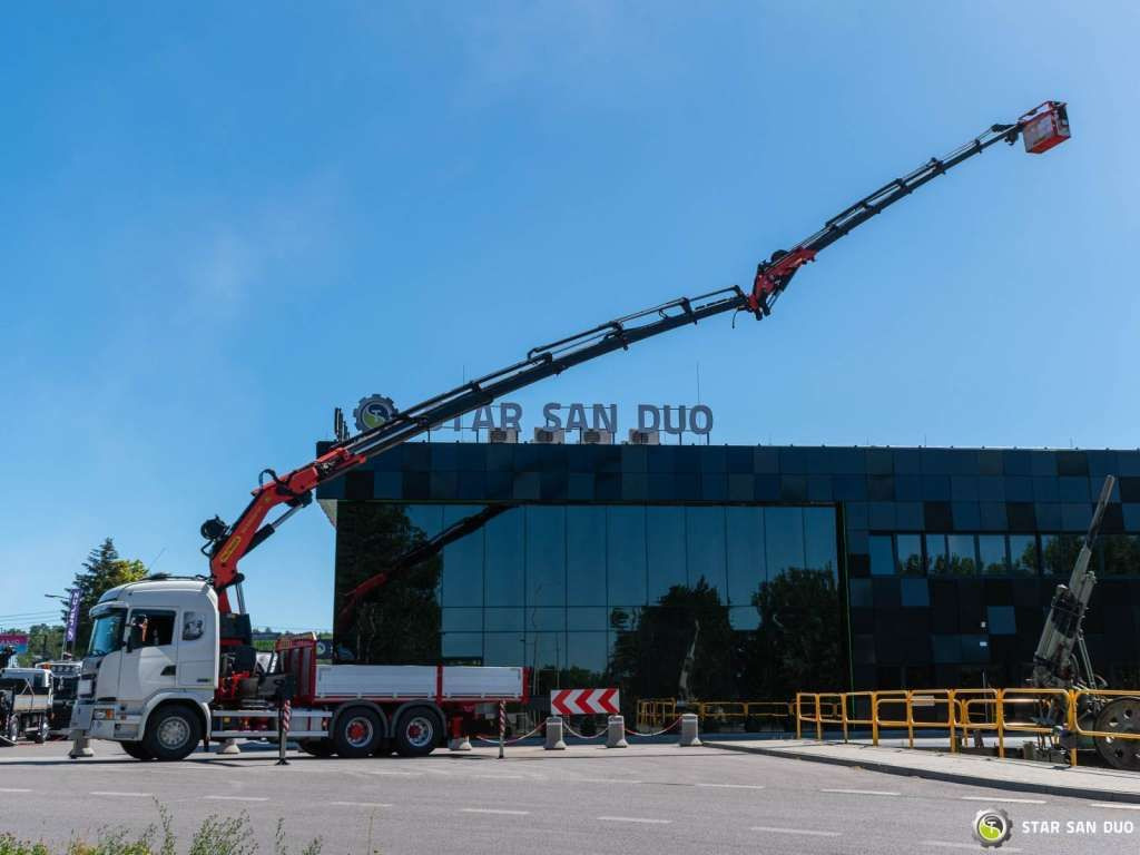 Scania G490 6x2 Palfinger PK 53002 SH Fly Jib Basket - Tahač: obrázek 1 Scania G490 6x2 Palfinger PK 53002 SH Fly Jib Basket - Tahač: obrázek 1