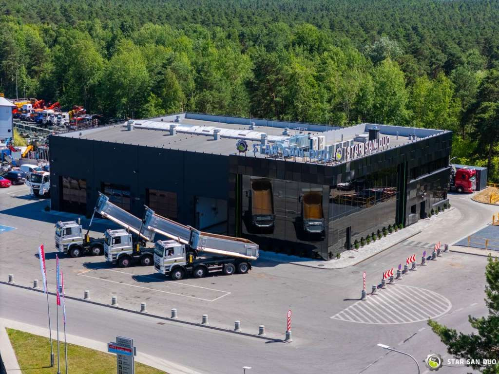 Tatra PHOENIX 8x8 Kipper Tiper Euro 6 - Sklápěč: obrázek 3 Tatra PHOENIX 8x8 Kipper Tiper Euro 6 - Sklápěč: obrázek 3