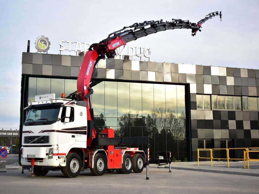 Volvo FH 520 8x2 EFFER 850 Fly Jib Winch 5th - Auto s hydraulickou rukou, Tahač: obrázek 5 Volvo FH 520 8x2 EFFER 850 Fly Jib Winch 5th - Auto s hydraulickou rukou, Tahač: obrázek 5