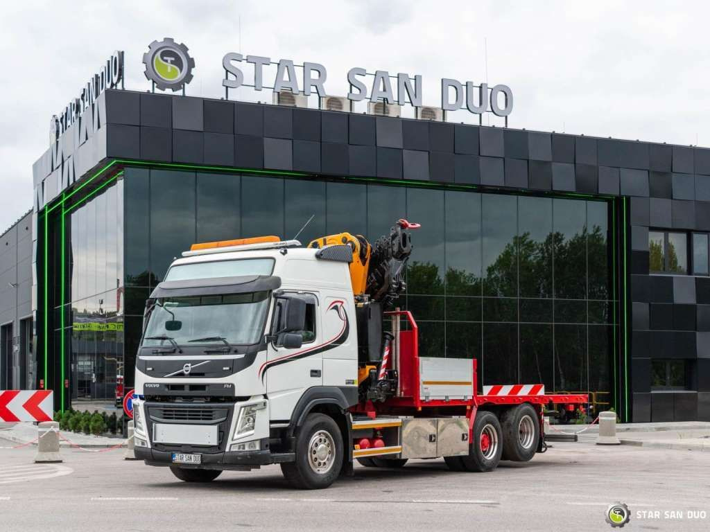 Volvo FM 450 6x2 EFFER 395/8S Euro 6 Crane Winch - Auto s hydraulickou rukou: obrázek 4 Volvo FM 450 6x2 EFFER 395/8S Euro 6 Crane Winch - Auto s hydraulickou rukou: obrázek 4