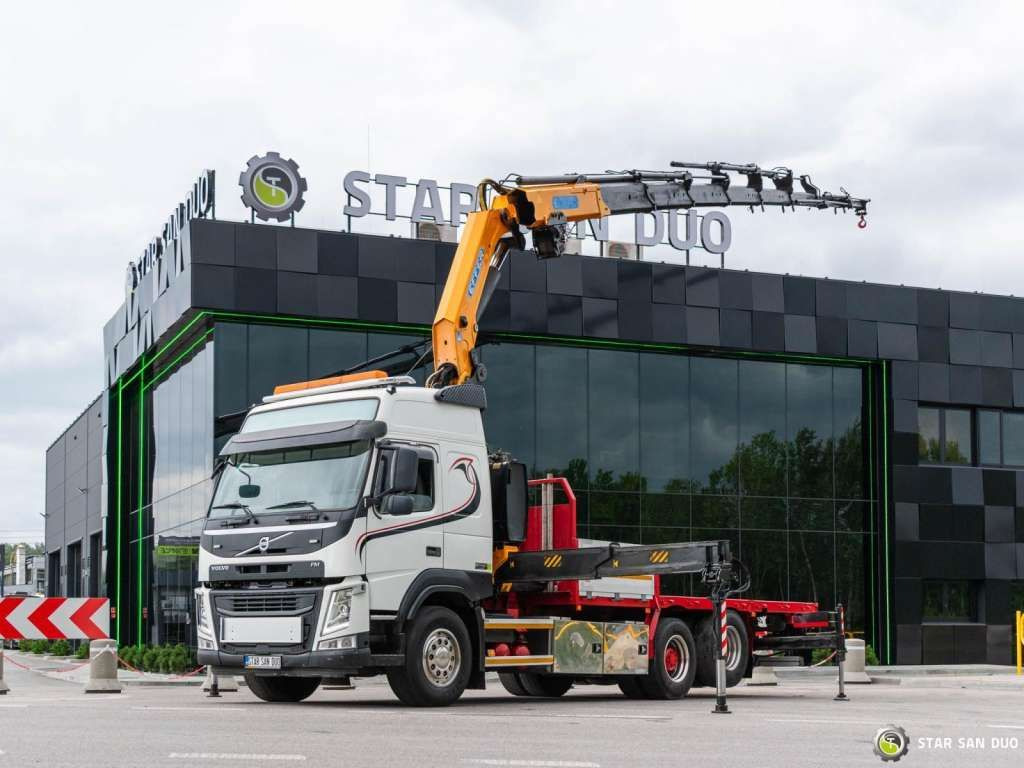 Volvo FM 450 6x2 EFFER 395/8S Euro 6 Crane Winch - Auto s hydraulickou rukou: obrázek 2 Volvo FM 450 6x2 EFFER 395/8S Euro 6 Crane Winch - Auto s hydraulickou rukou: obrázek 2