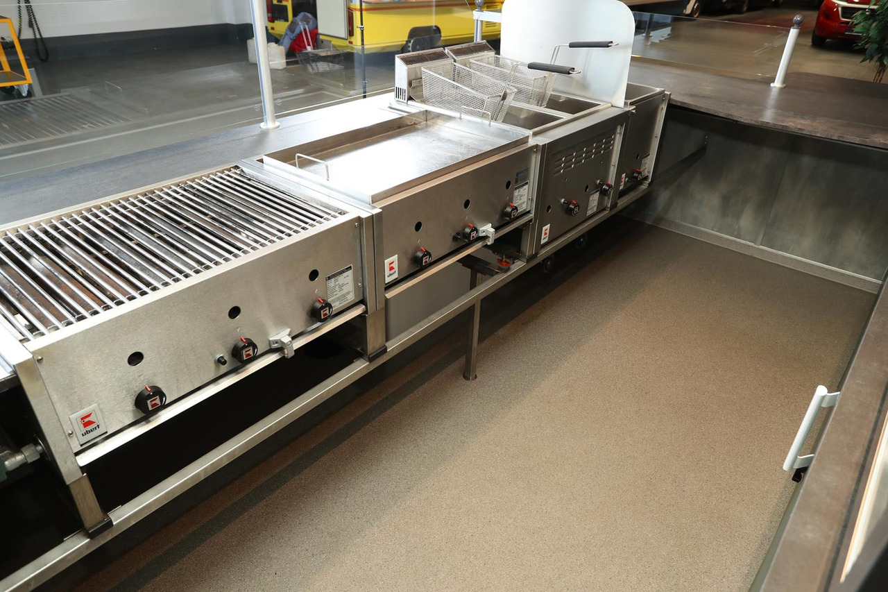 Mobil BORCO HÖHNS - Pojízdná prodejna: obrázek 3 Mobil BORCO HÖHNS - Pojízdná prodejna: obrázek 3