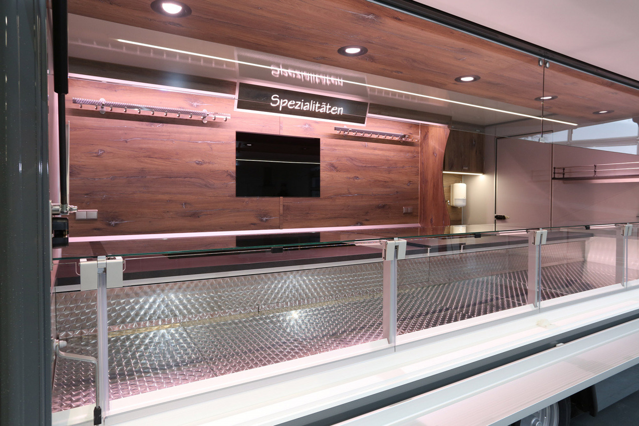 Verkaufsanhänger BORCO HÖHNS - Prodejní přívěs: obrázek 4 Verkaufsanhänger BORCO HÖHNS - Prodejní přívěs: obrázek 4