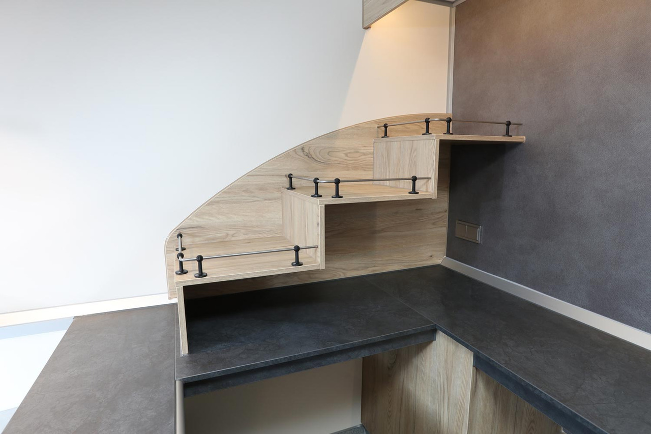 Verkaufsanhänger BORCO HÖHNS - Prodejní přívěs: obrázek 4 Verkaufsanhänger BORCO HÖHNS - Prodejní přívěs: obrázek 4