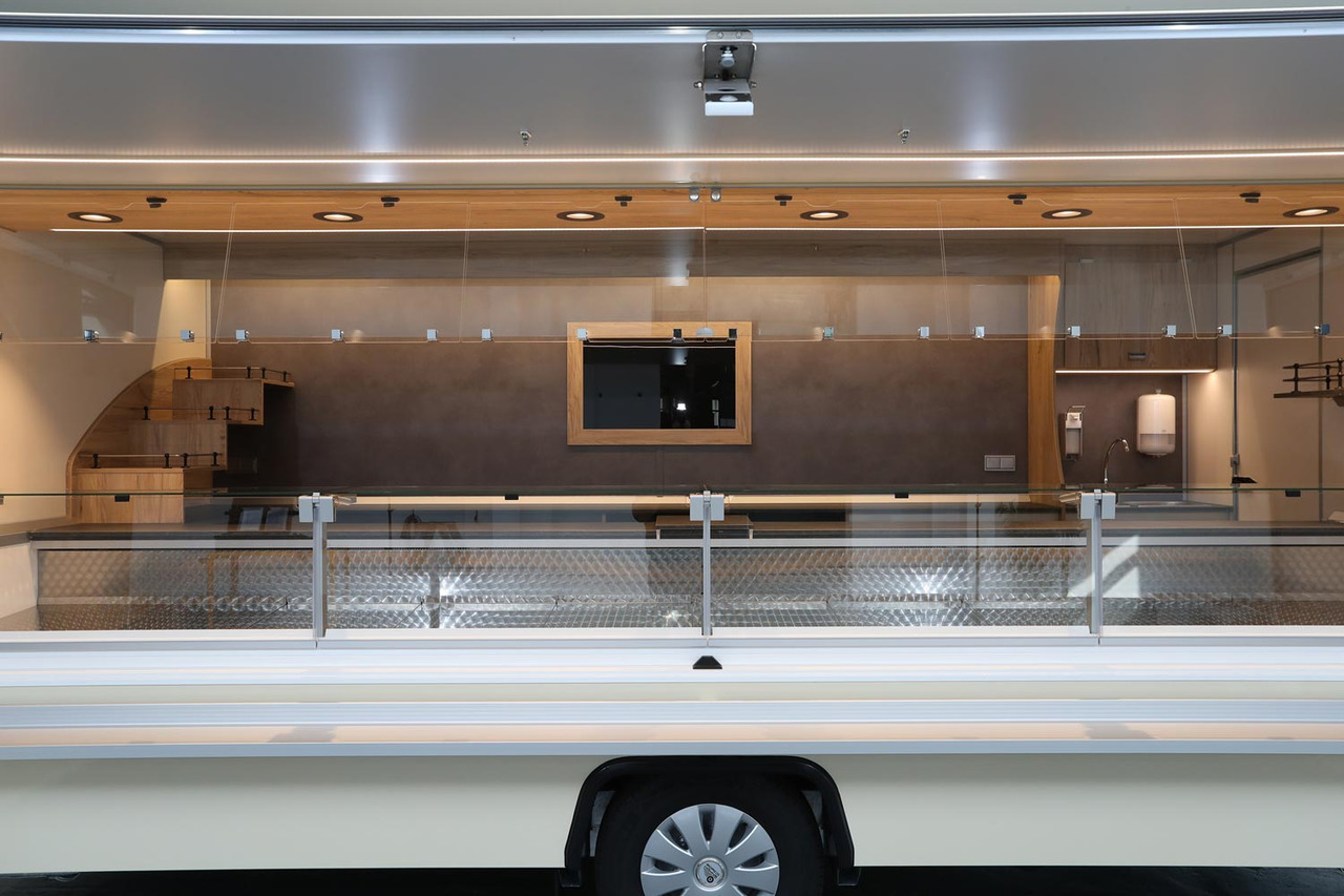 Verkaufsanhänger BORCO HÖHNS - Prodejní přívěs: obrázek 2 Verkaufsanhänger BORCO HÖHNS - Prodejní přívěs: obrázek 2