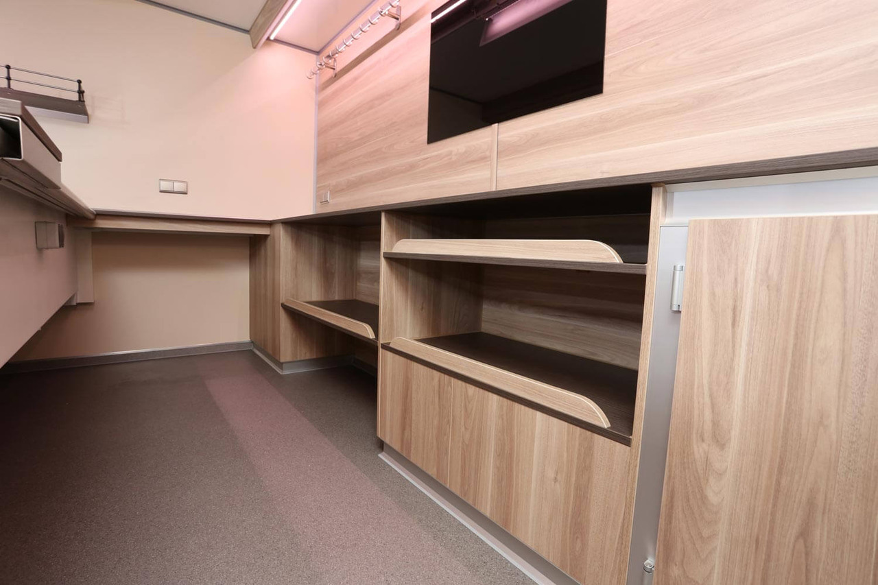 Verkaufsanhänger BORCO HÖHNS - Prodejní přívěs: obrázek 3 Verkaufsanhänger BORCO HÖHNS - Prodejní přívěs: obrázek 3