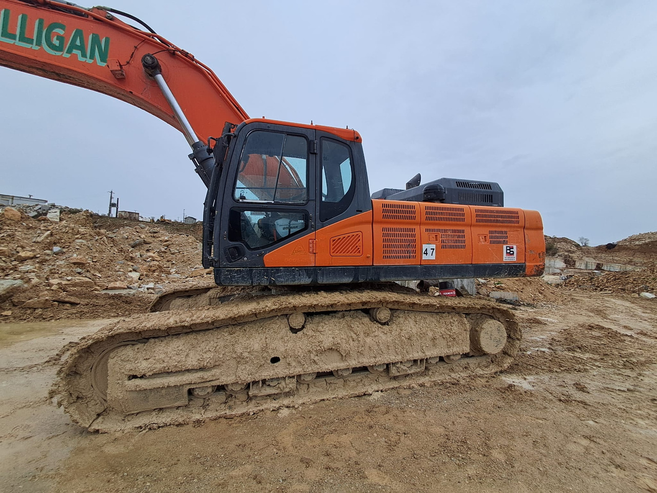 DOOSAN DX 420 LC - Pásové rýpadlo: obrázek 3 DOOSAN DX 420 LC - Pásové rýpadlo: obrázek 3