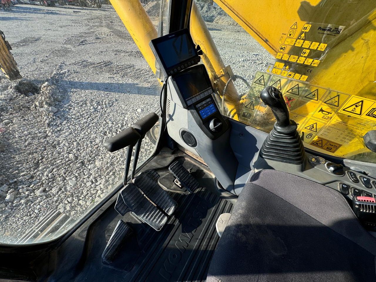 Pásové rýpadlo KOMATSU PC360 LC 10: obrázek 10