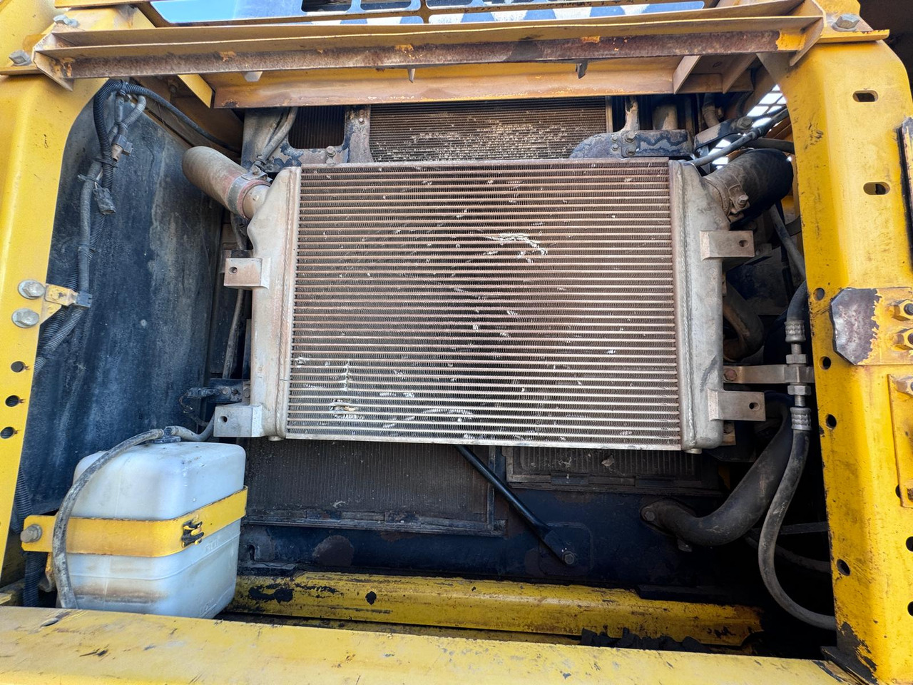 Pásové rýpadlo KOMATSU PC360 LC 10: obrázek 22