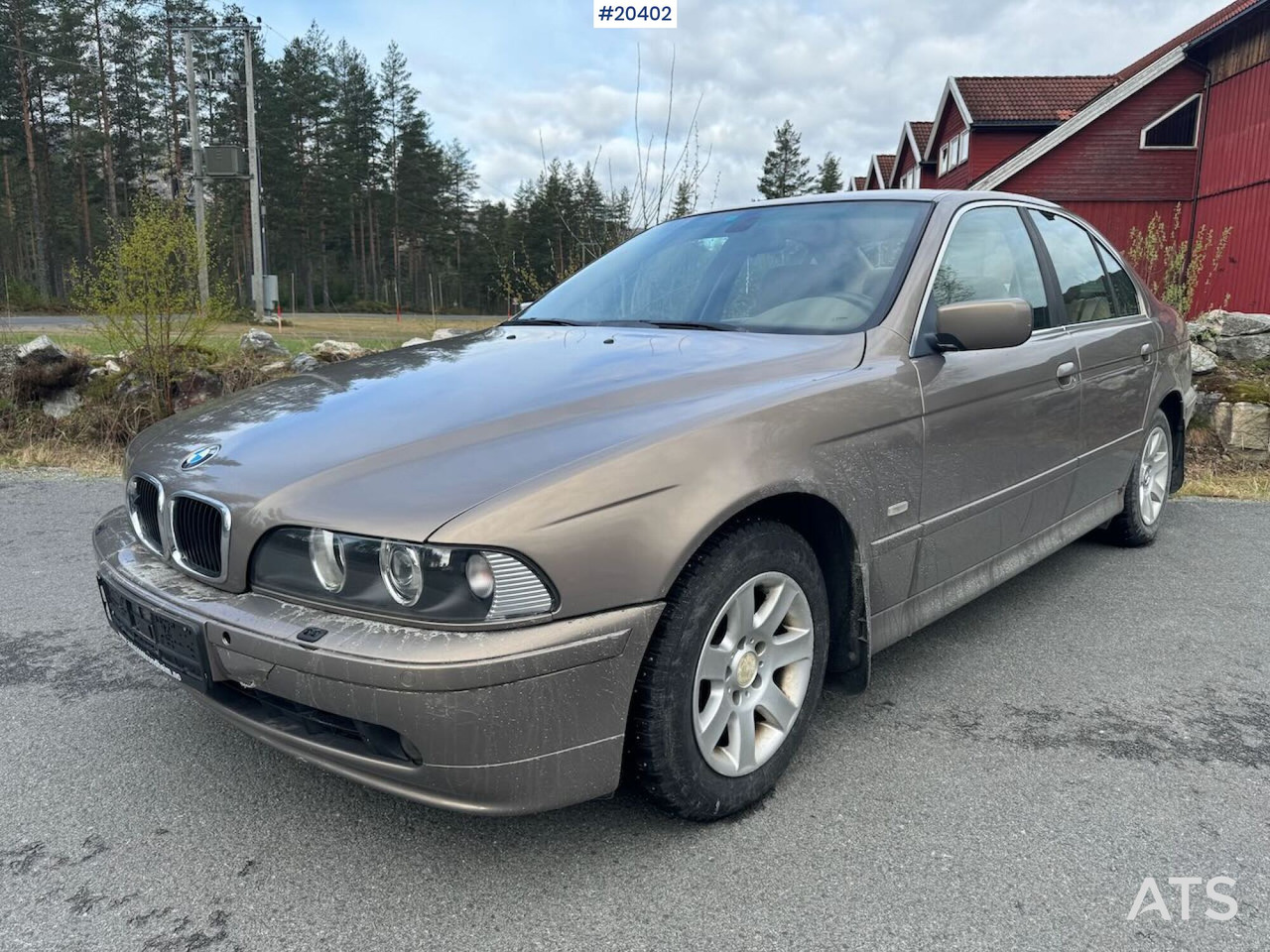 BMW 5-SERIE - Osobní auto: obrázek 1 BMW 5-SERIE - Osobní auto: obrázek 1