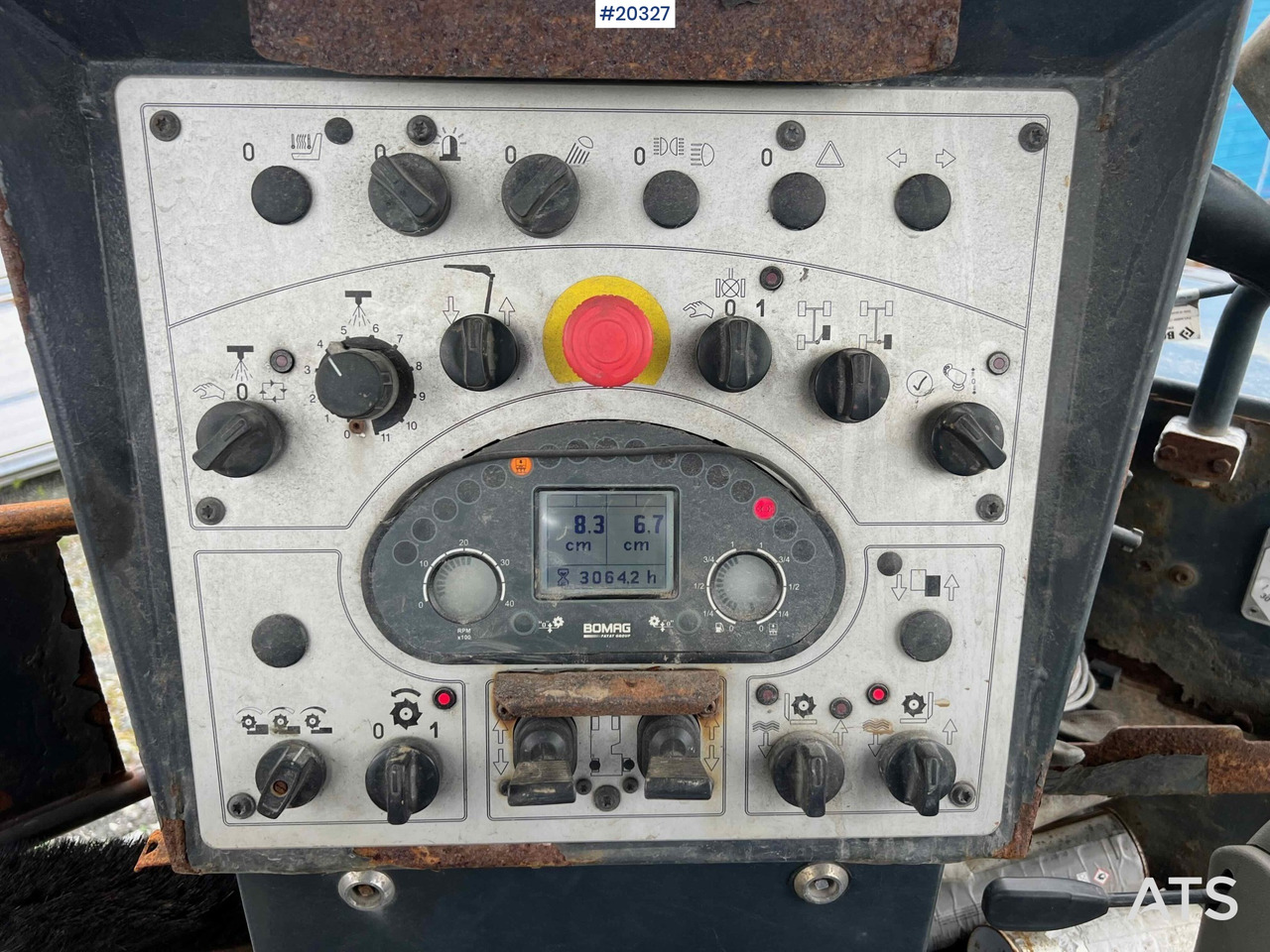 Technika pro ukládaní asfaltu Bomag BM600/15: obrázek 24