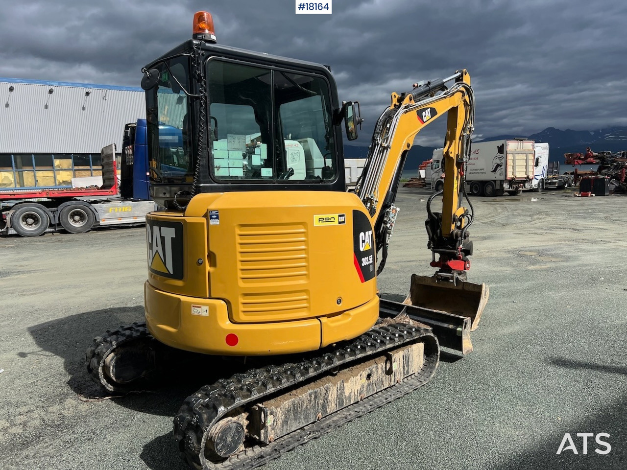Caterpillar 303.5ECR - Rýpadlo: obrázek 5 Caterpillar 303.5ECR - Rýpadlo: obrázek 5