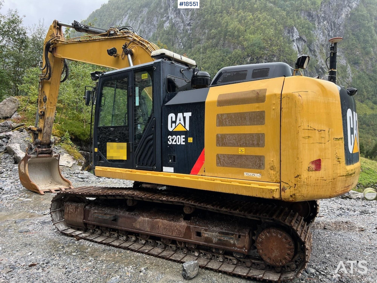 Caterpillar 320E - Pásové rýpadlo: obrázek 2 Caterpillar 320E - Pásové rýpadlo: obrázek 2