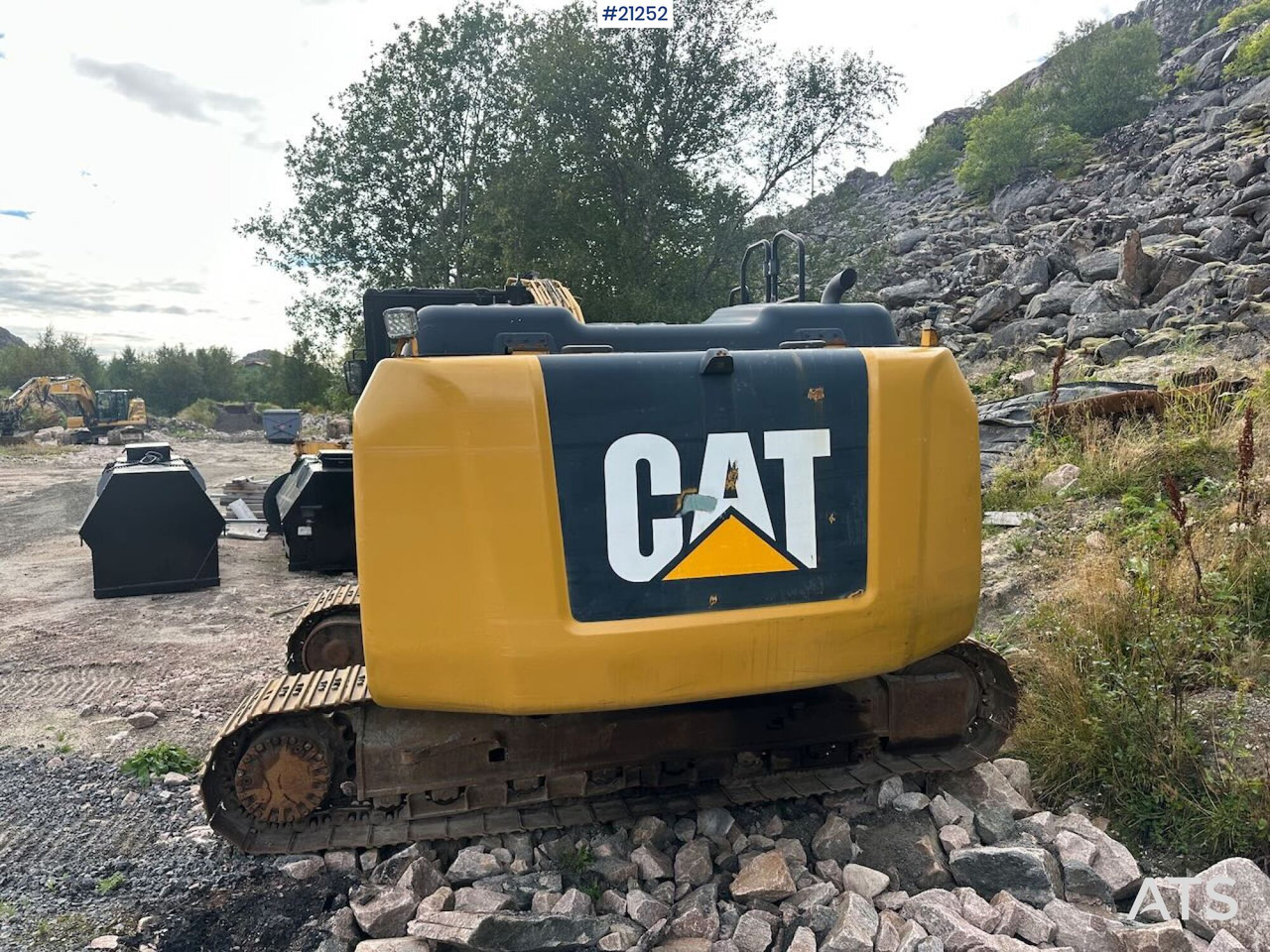 Caterpillar 323E - Pásové rýpadlo: obrázek 3 Caterpillar 323E - Pásové rýpadlo: obrázek 3