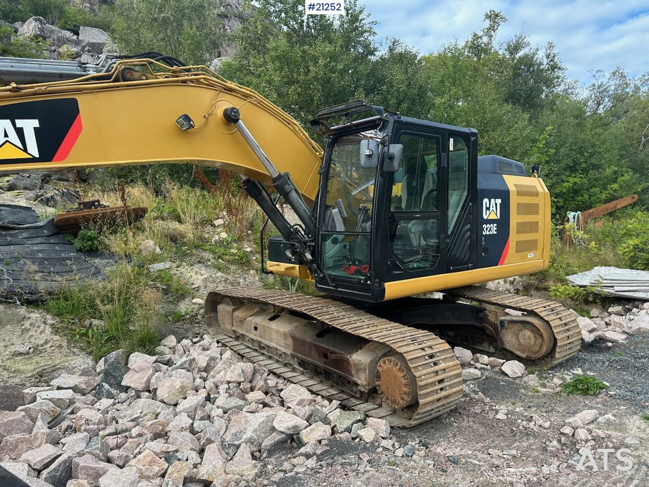 Caterpillar 323E - Pásové rýpadlo: obrázek 1 Caterpillar 323E - Pásové rýpadlo: obrázek 1
