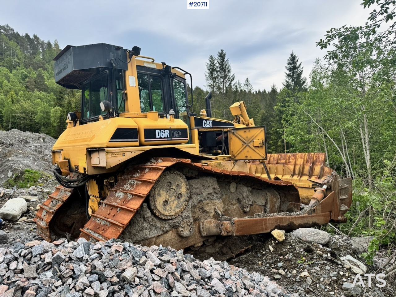 Caterpillar D6R LGP - Buldozer: obrázek 5 Caterpillar D6R LGP - Buldozer: obrázek 5
