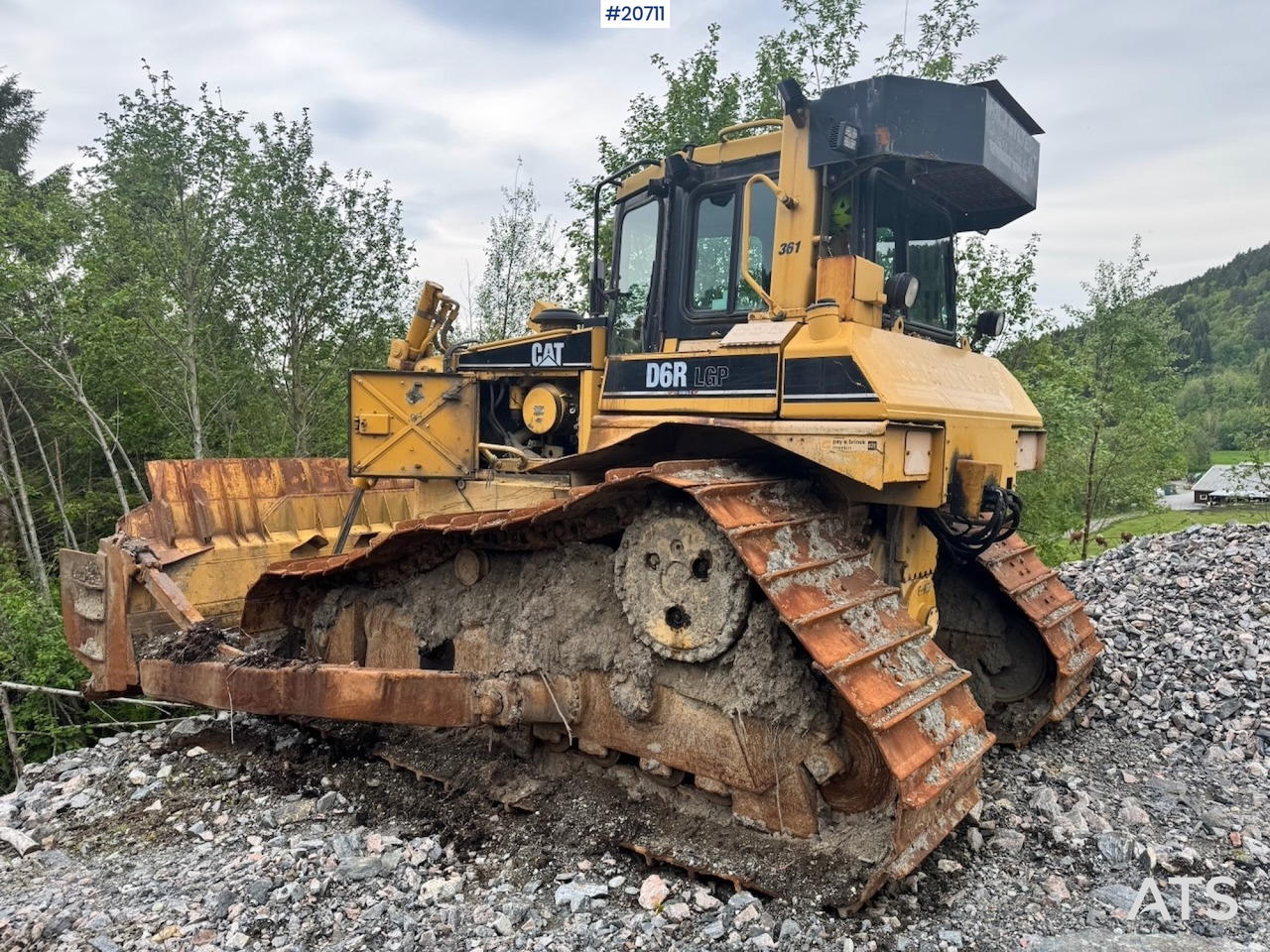 Caterpillar D6R LGP - Buldozer: obrázek 3 Caterpillar D6R LGP - Buldozer: obrázek 3