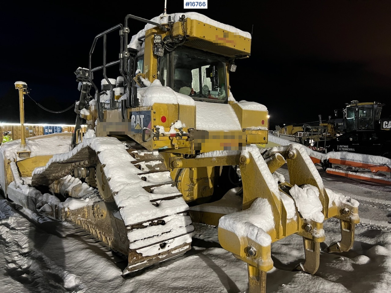 Caterpillar D6T - Buldozer: obrázek 3 Caterpillar D6T - Buldozer: obrázek 3