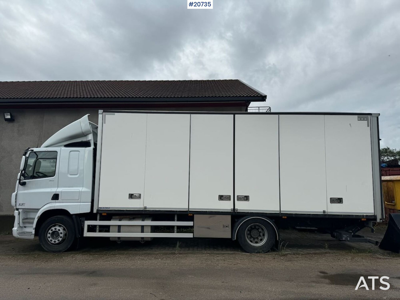 DAF CF310 - Skříňový nákladní auto: obrázek 2 DAF CF310 - Skříňový nákladní auto: obrázek 2
