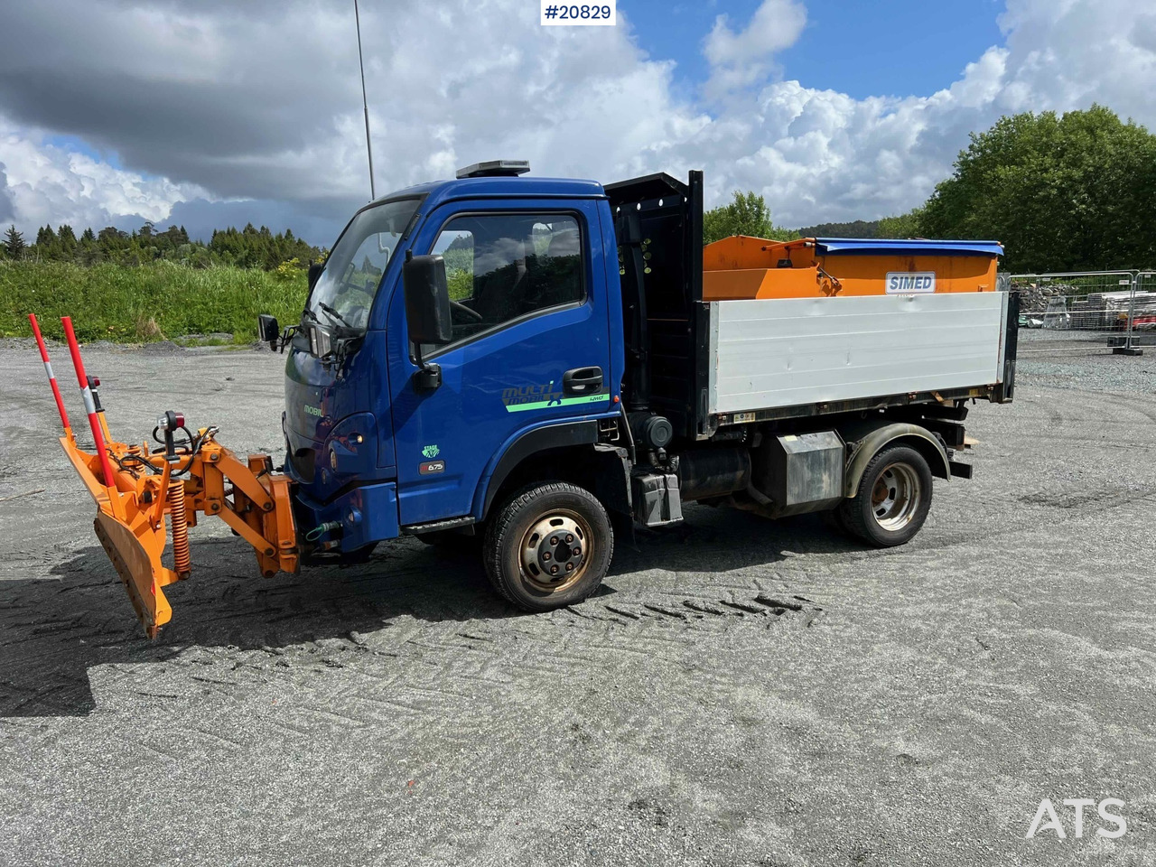 Durso Multimobil - Vozidlo pro zimní údržbu: obrázek 2 Durso Multimobil - Vozidlo pro zimní údržbu: obrázek 2