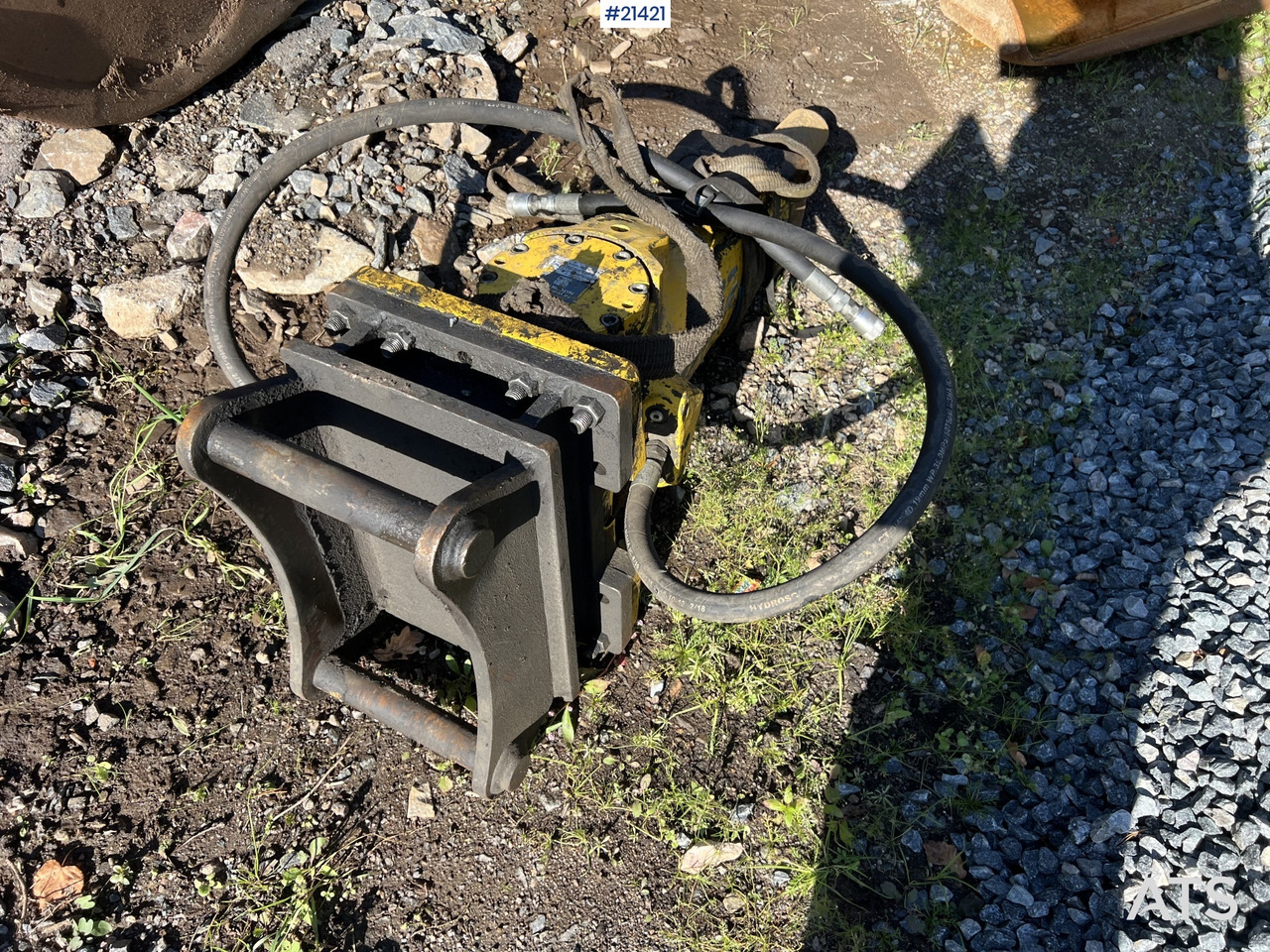 Epiroc SB452 - Hydraulické kladivo: obrázek 3 Epiroc SB452 - Hydraulické kladivo: obrázek 3