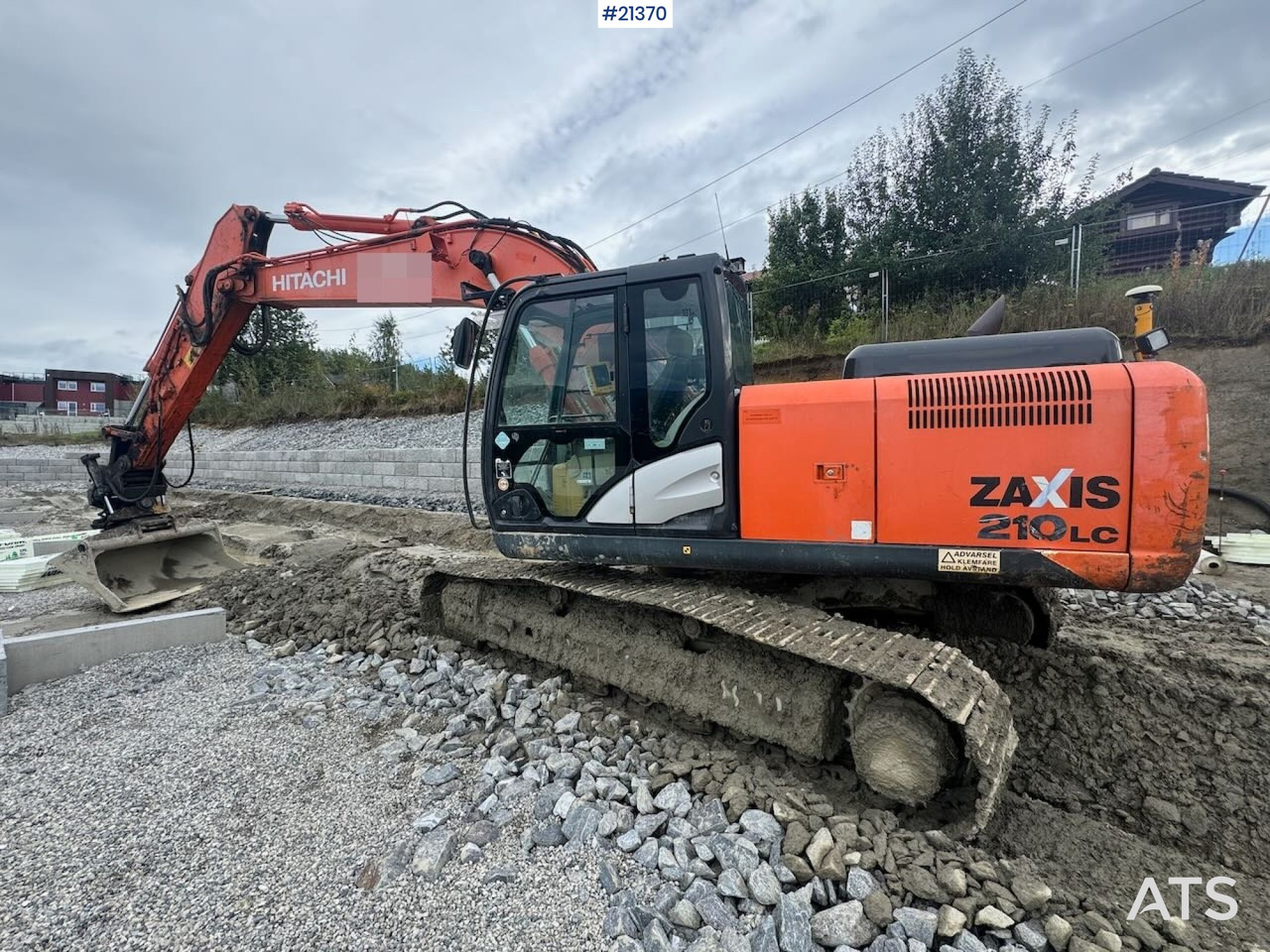 Hitachi ZX210LC-5B Beltegraver m/ tilt, skuffe og GPS. - Pásové rýpadlo: obrázek 1 Hitachi ZX210LC-5B Beltegraver m/ tilt, skuffe og GPS. - Pásové rýpadlo: obrázek 1